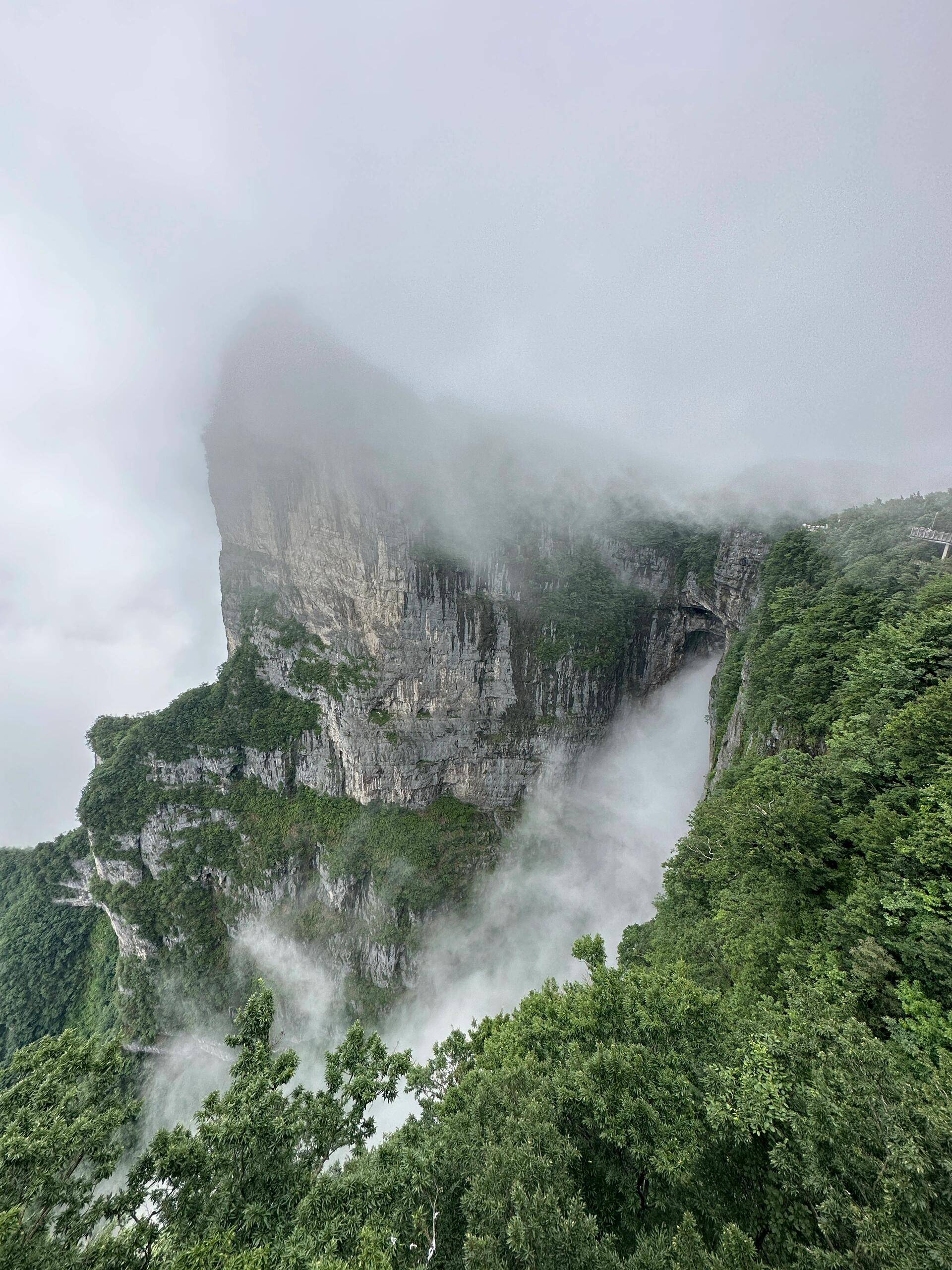 武汉位列五一假期首日热门旅游目的地TOP6