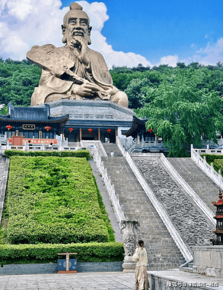 三张大师九游版-武汉到厦门旅游费用大概多少 定制游攻略，详细分享！