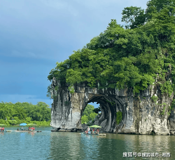 15gapp官网-广西百色旅游:近期不容错过的风景名胜与特色美食探究