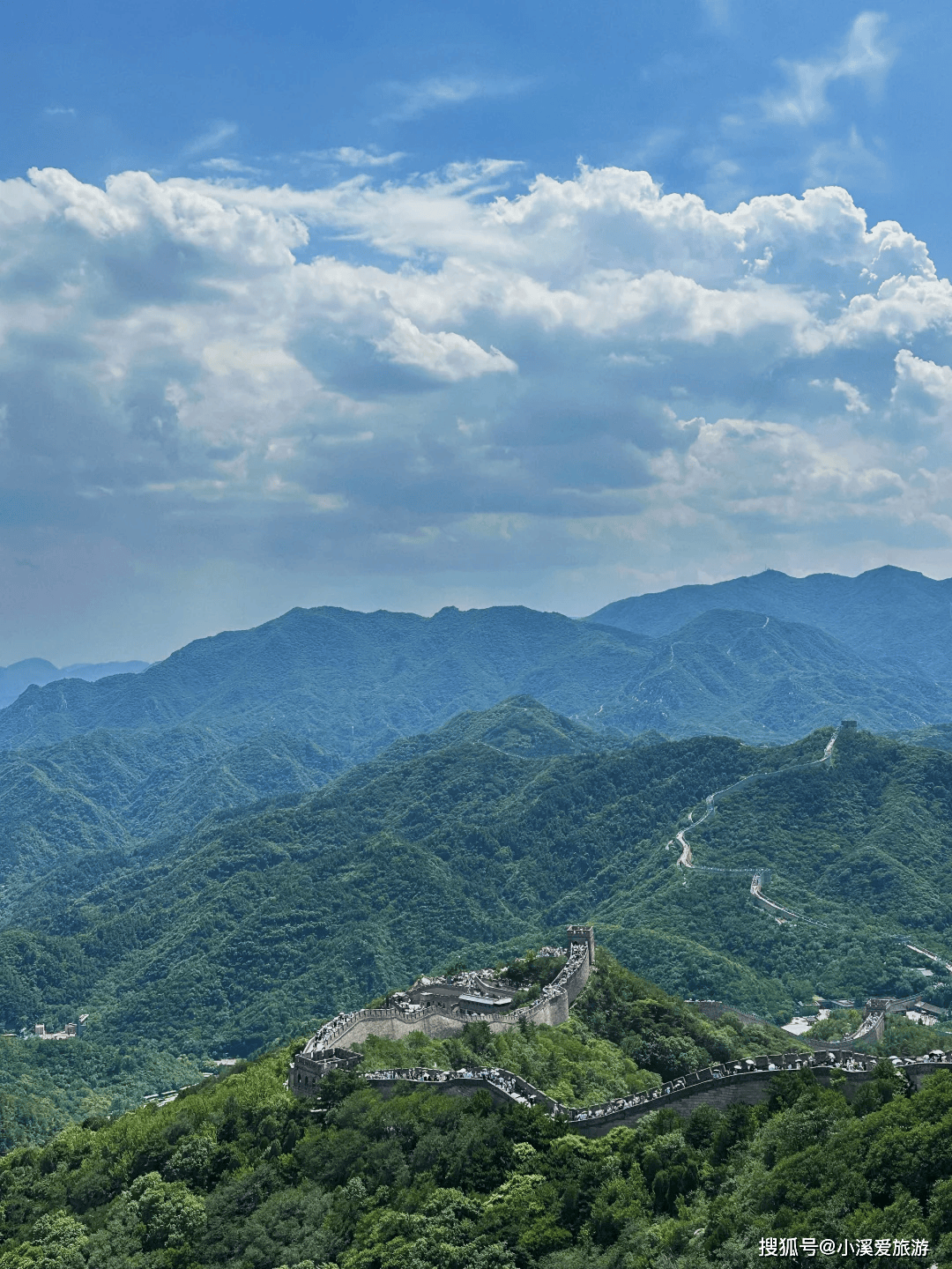 北京自驾旅游线路？北京跟团游多少钱