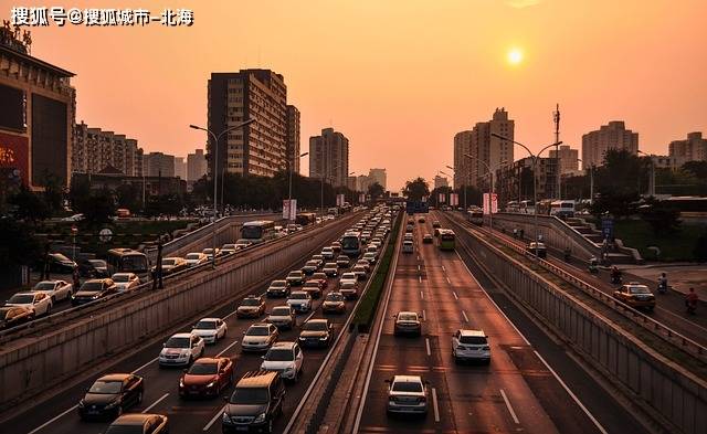 暑假去北京旅游的人：已老实，但不改