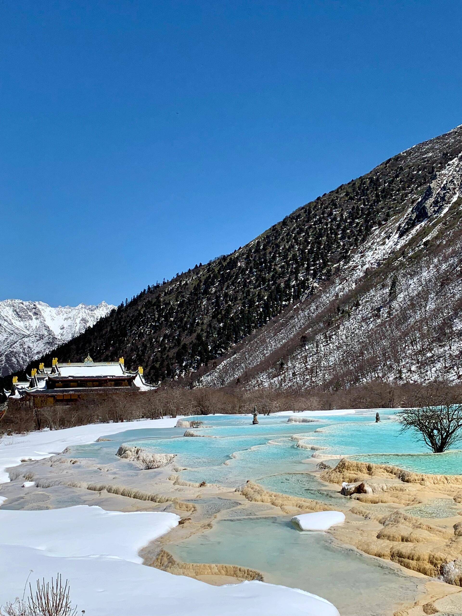 赌钱软件下载人口-到四川旅游五日游自由行攻略，吃喝玩乐全掌握