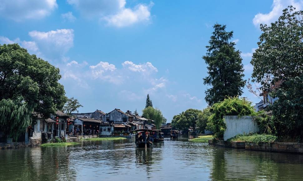 去杭州旅游跟团旅游多少钱，去杭州旅游自由行路线怎么安排