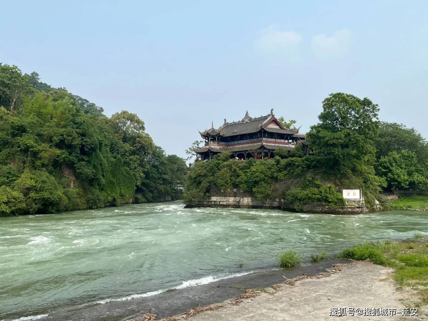 国庆节去四川旅游怎么玩？四川旅游七天六晚攻略