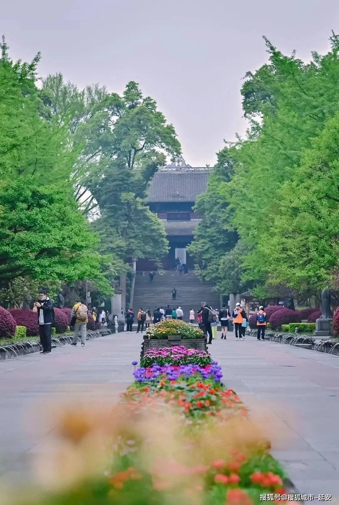 澳门金沙电子游戏-武汉去四川旅游5天大概多少费用，详细自由行线路，超实惠