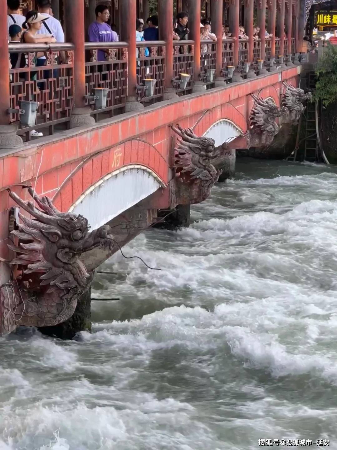 白菜彩金平台-放假去四川旅游跟团游怎么选，避开旅游陷阱，轻松省钱