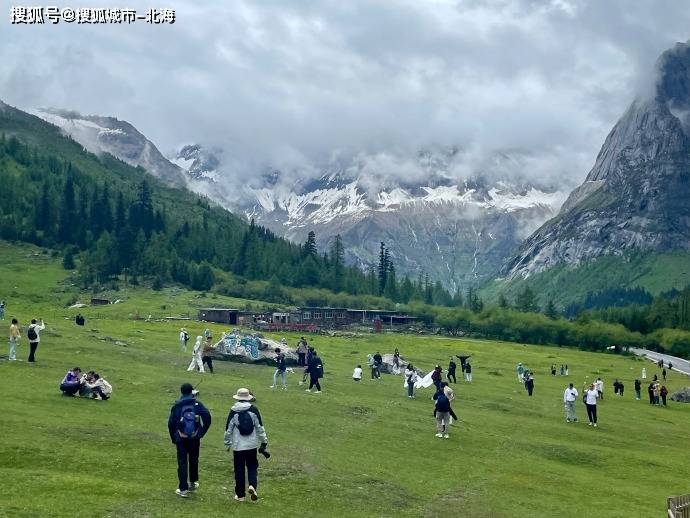 云游娱乐app-到成都旅游必去的景点 ,旅游的全面知识