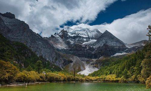 湖南去四川怎么走？湖南去四川旅游怎么玩最省钱