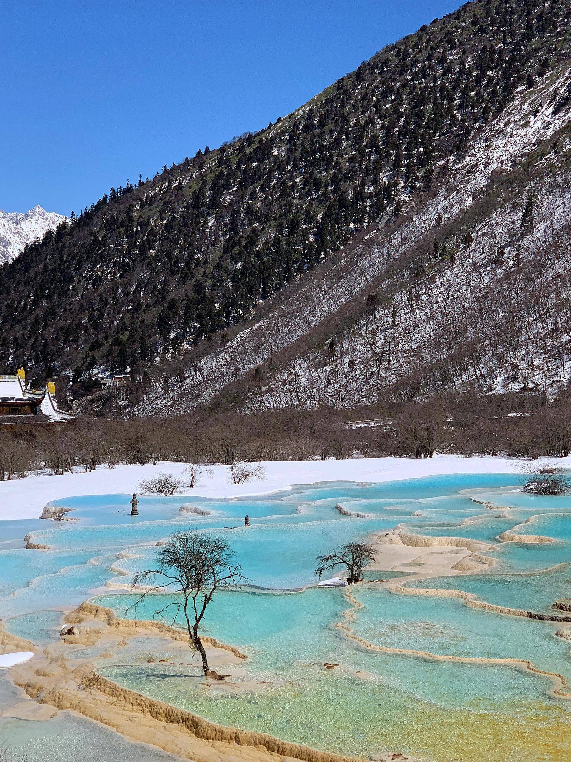 四川旅游跟团7日游，四川旅游团报价，人均1500块