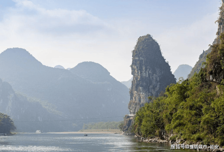 广西桂林旅游必去十大景点，广西桂林旅游十大景点介绍