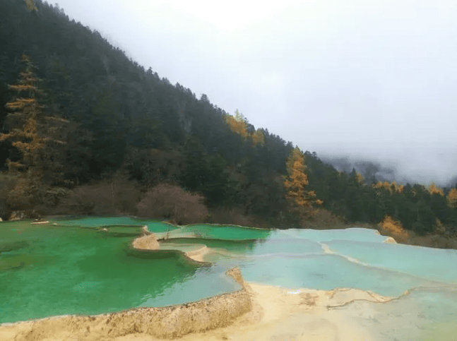 到四川旅游自驾游详细攻略，5天4晚旅行计划