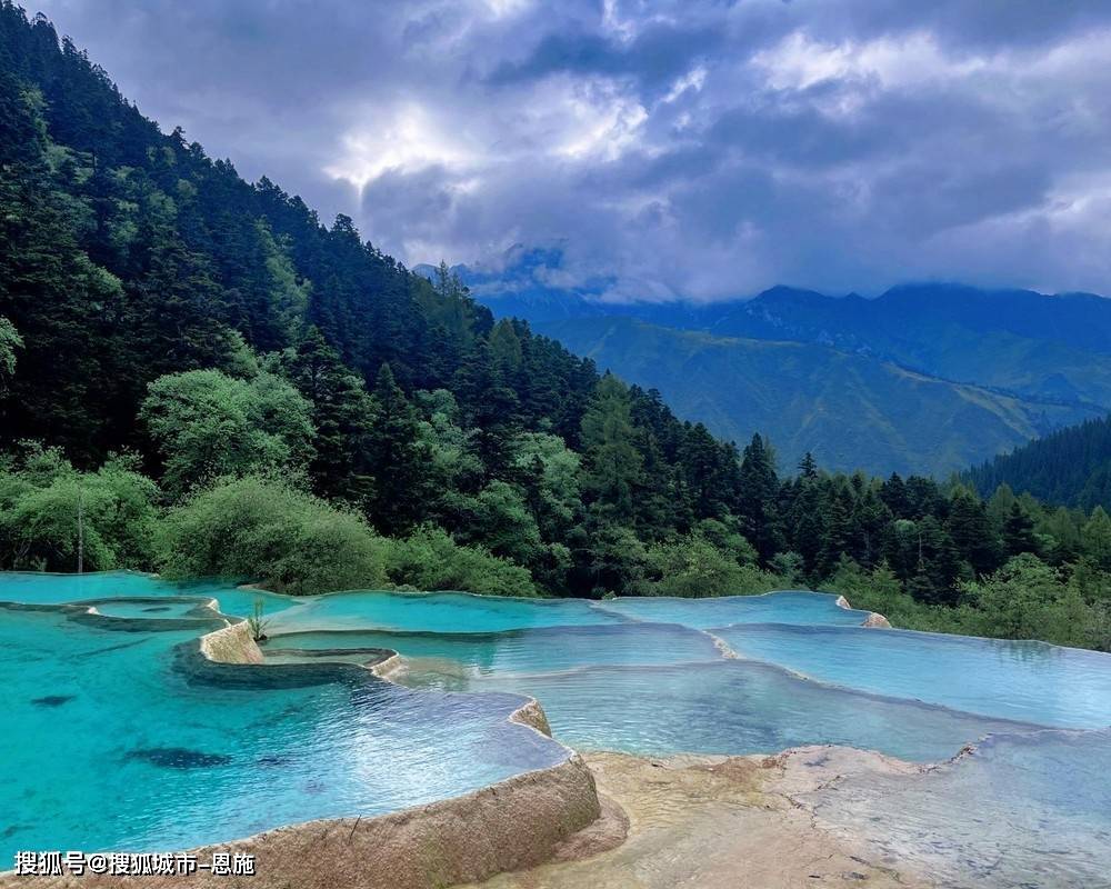 星空棋牌官网-四川旅游的费用是多少？四川旅游5日游自由行