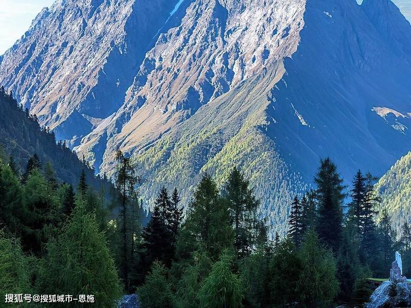 浙江到四川青城山旅游4天要多少钱，青城山跟团四日游报价，看完这篇免坑