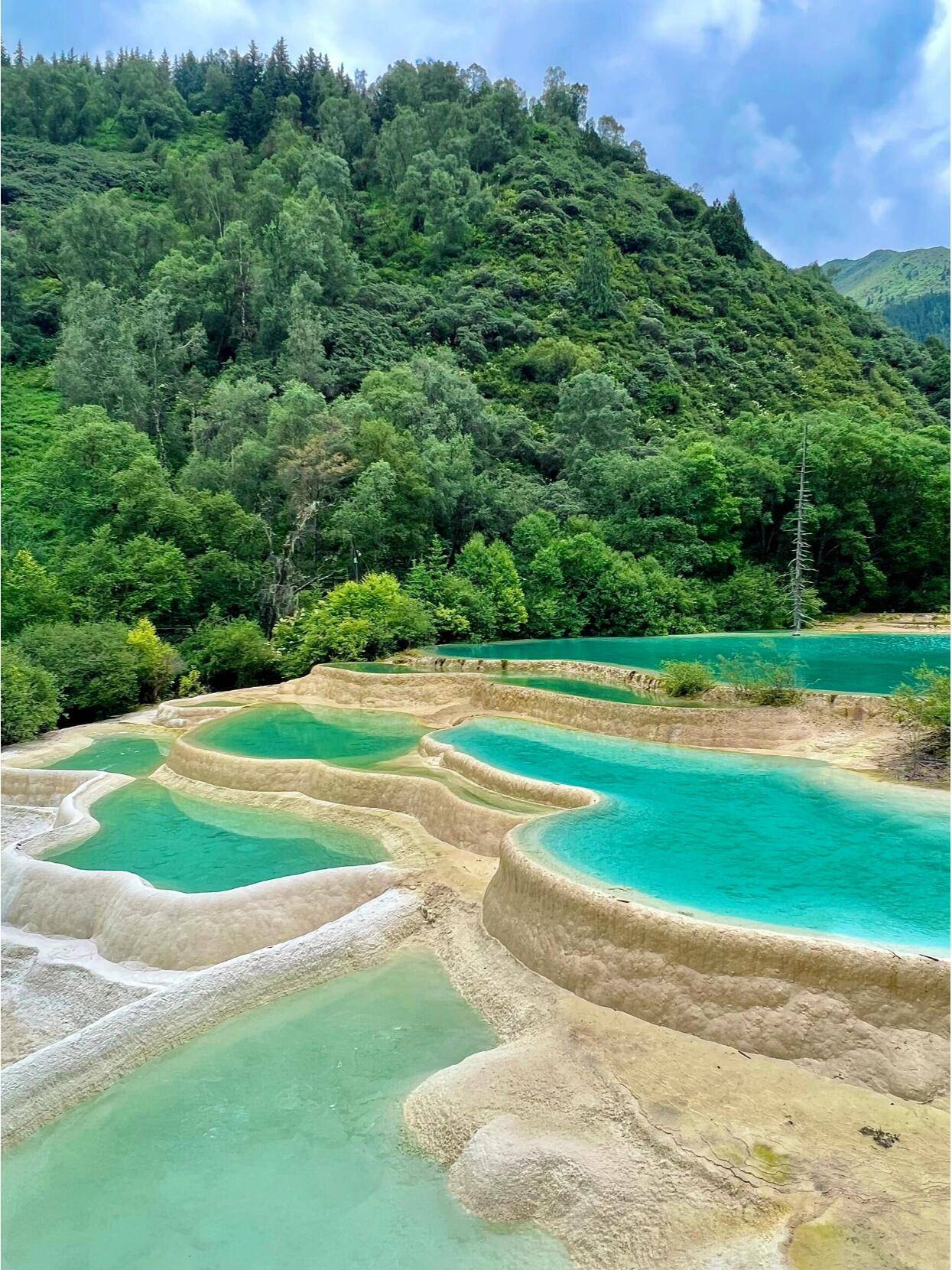 2024四川旅游旅游团怎么参加，避开旅游陷阱，轻松省钱