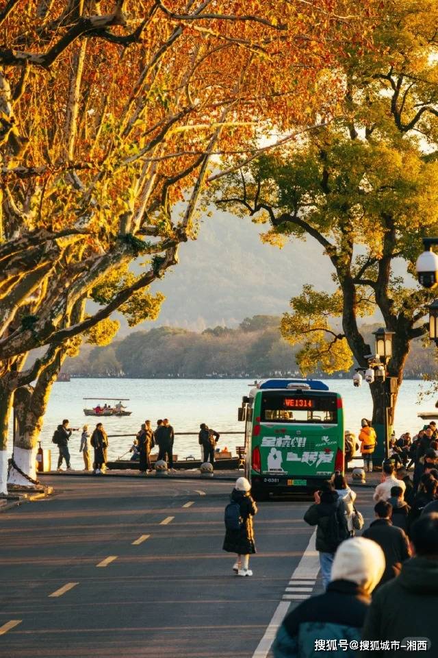 鼎点娱乐平台登录地址-杭州到张家界旅游费用 , 穷游也能看演出，旅游娱乐新方式！